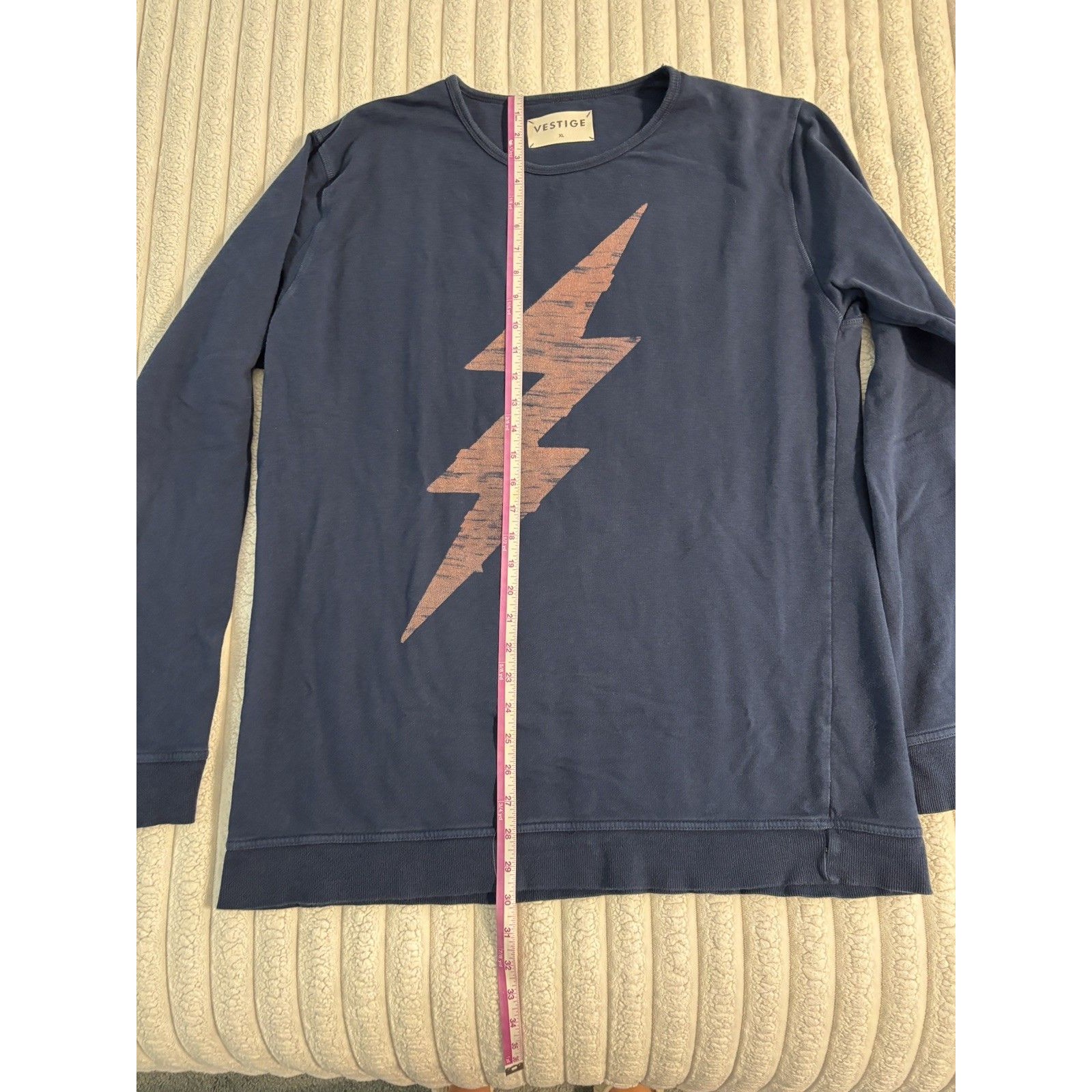 Vestige Lightning Bolt Crewneck Sweatshirt Men’s Xl Navy Blue Pink 100% Cotton — image 5 of 8